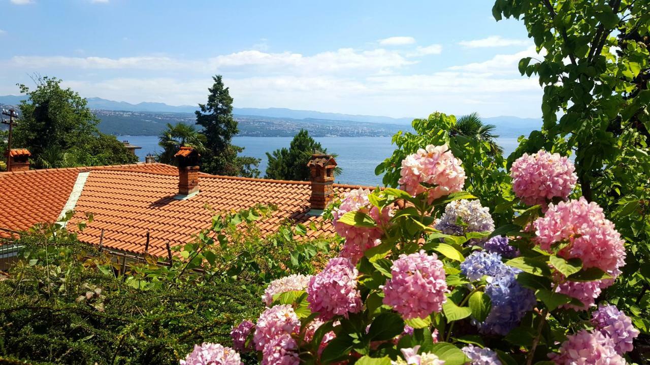 Апартаменты Josephine'S Garden Опатия Экстерьер фото